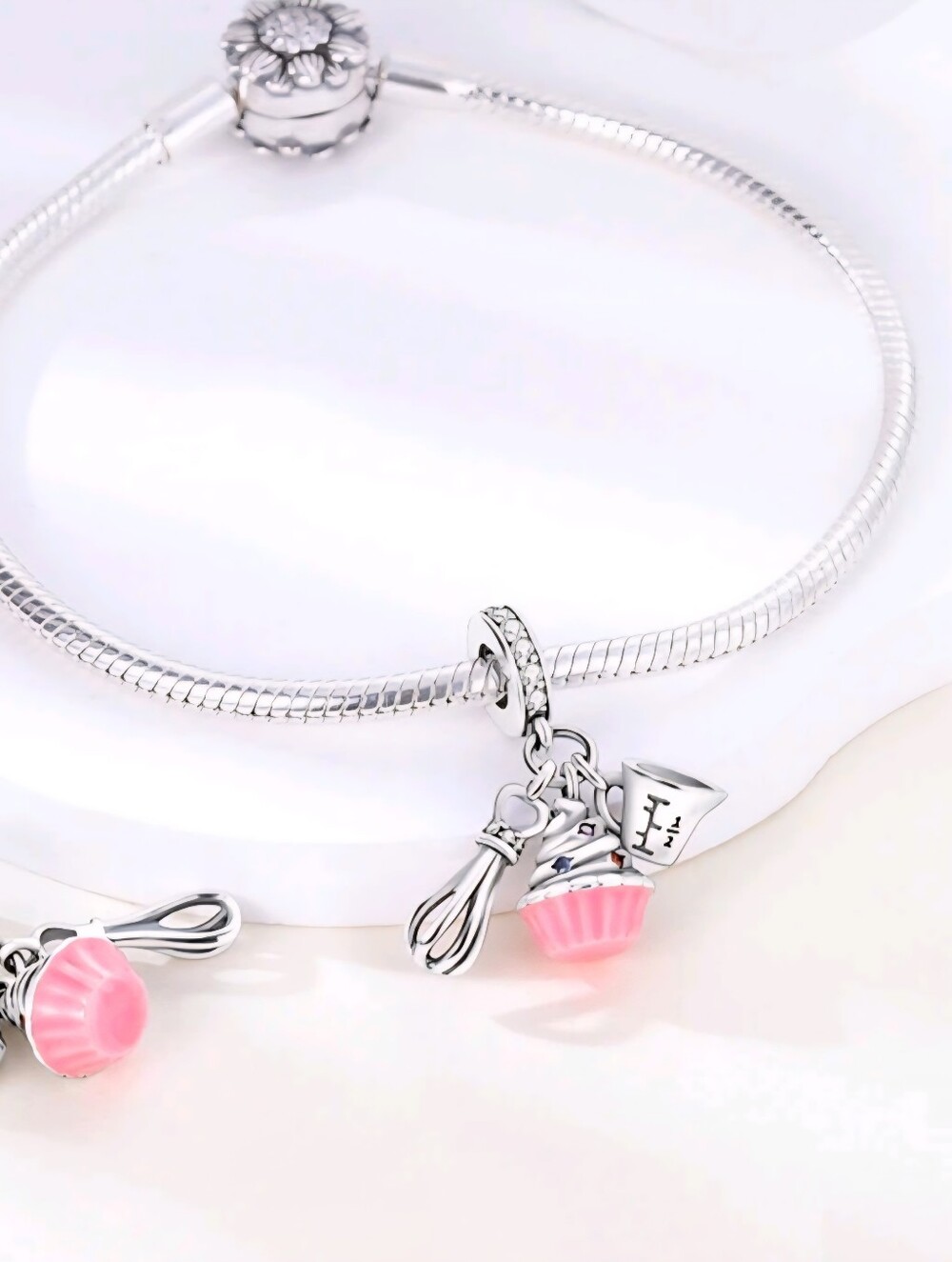 Sterling Silver Pink Cupcake & Baking Charm Bracelet Pendant 925 Plated 🧁🩷 NEW - Picture 4 of 8